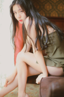 二女一杯视频